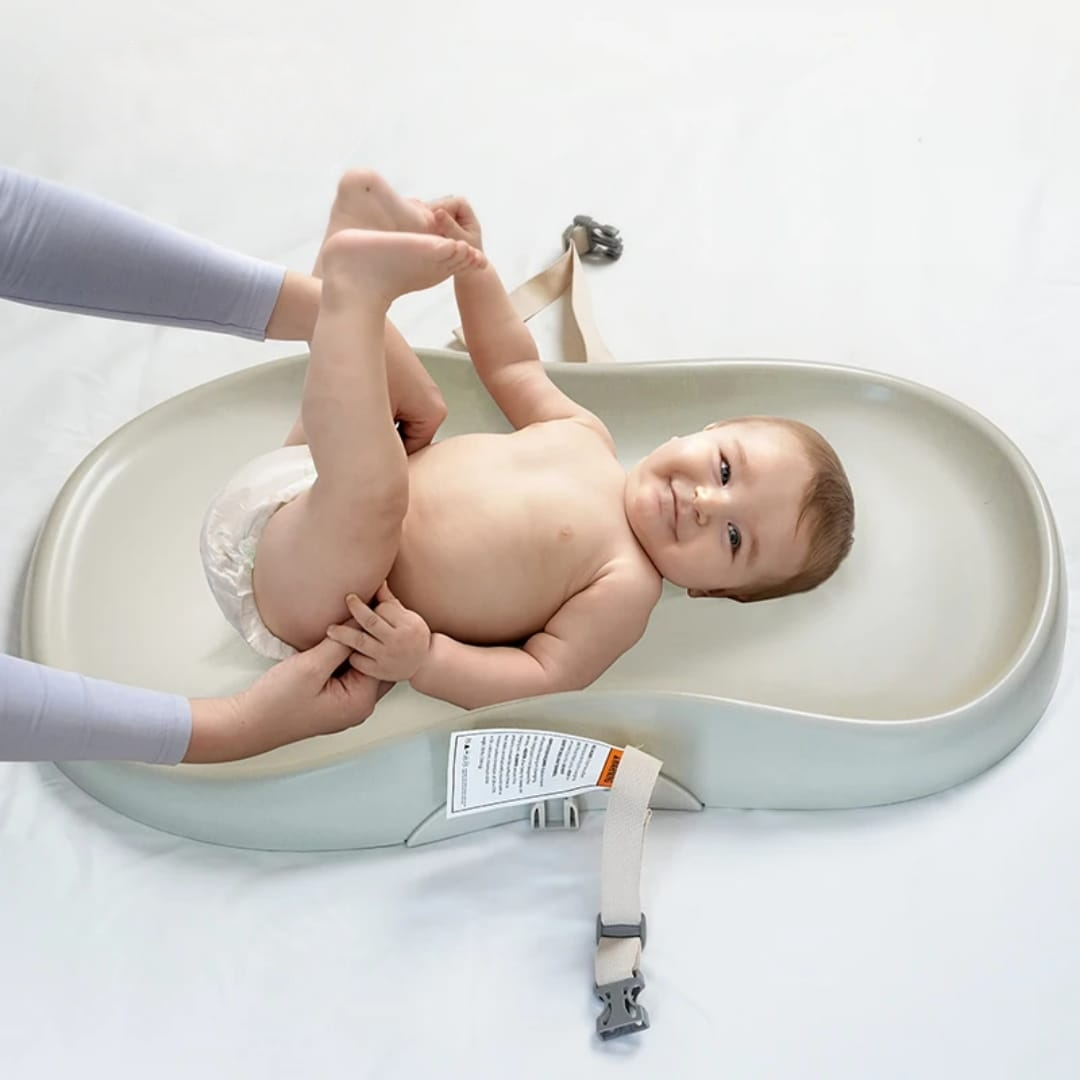 Luxury Leather Baby Changing Mat - Image 2